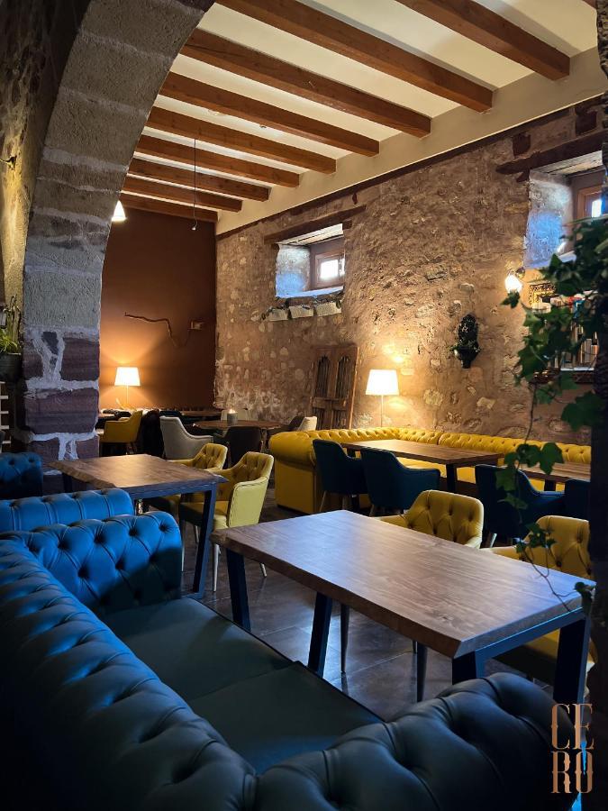 Aura Molina De Aragon Hotel Ngoại thất bức ảnh