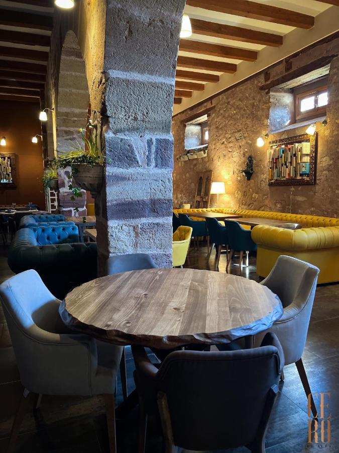 Aura Molina De Aragon Hotel Ngoại thất bức ảnh